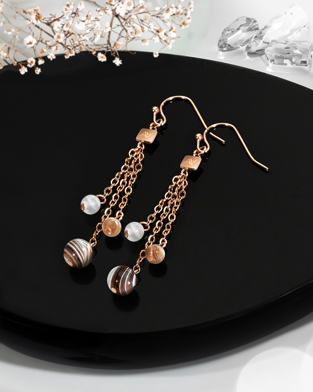 Packshot Ohrringe Steinheilkunde Innere Ruhe