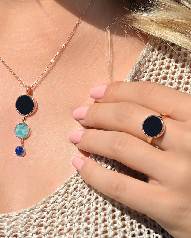 Lifestyle Ring  Onyx Carlopola