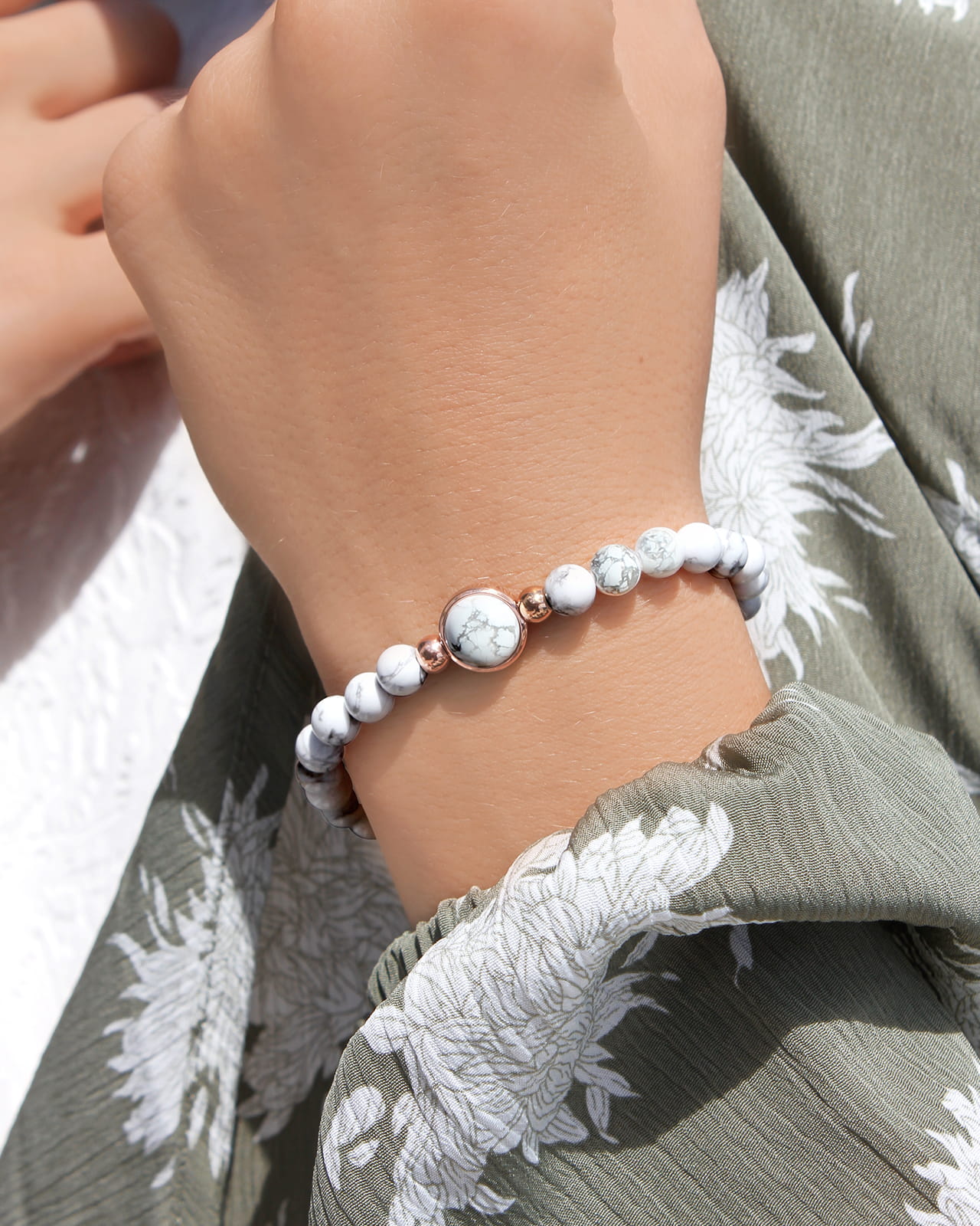 Lifestyle Armband Weißer Howlite Rivoli