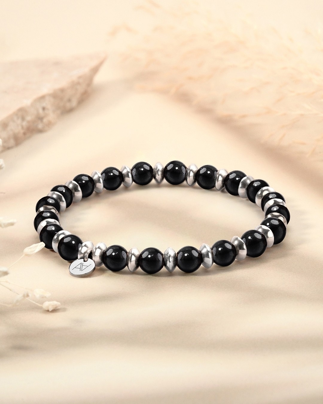 Packshot Armband Onyx Toscano