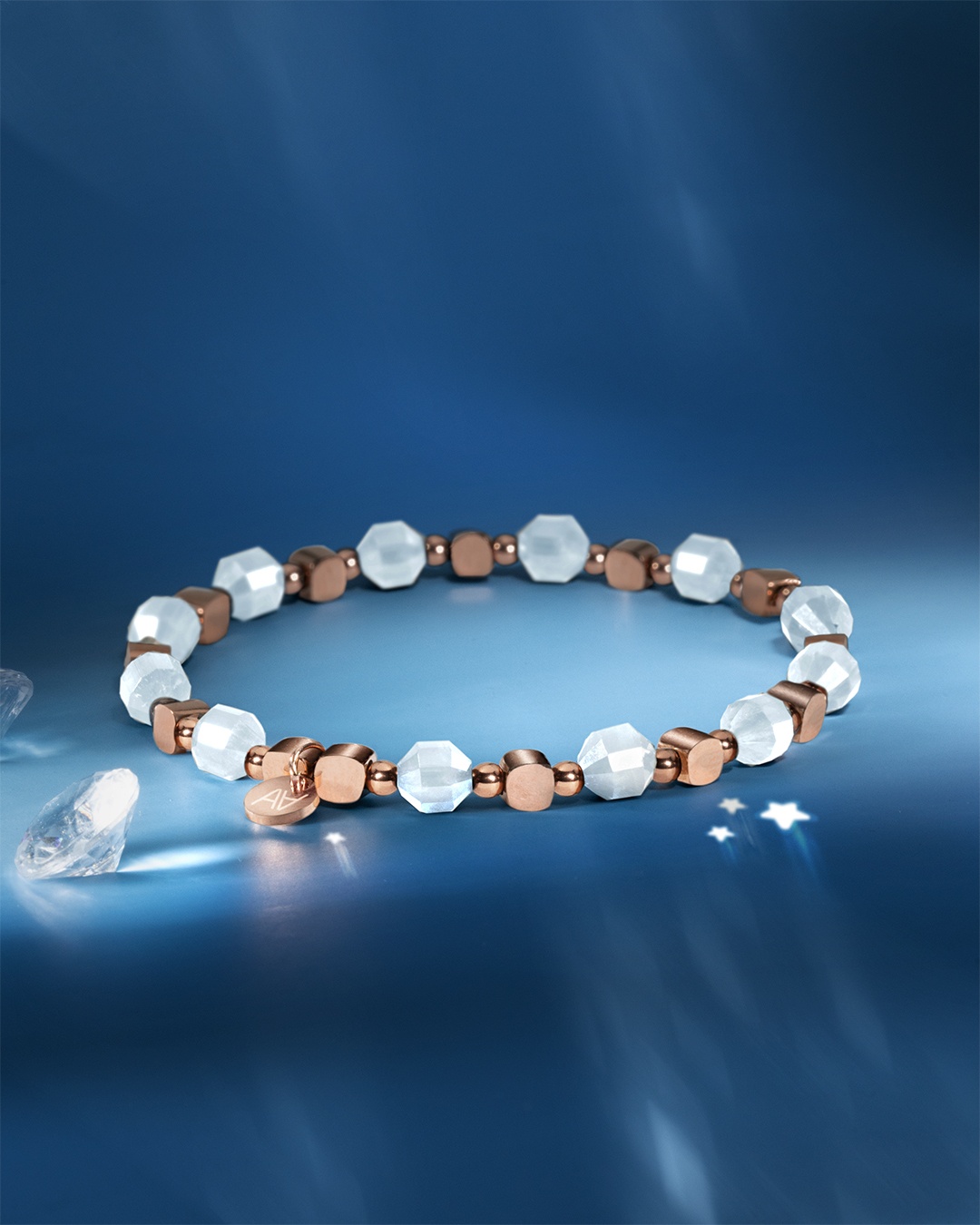 Packshot Armband Mondstein Millazona